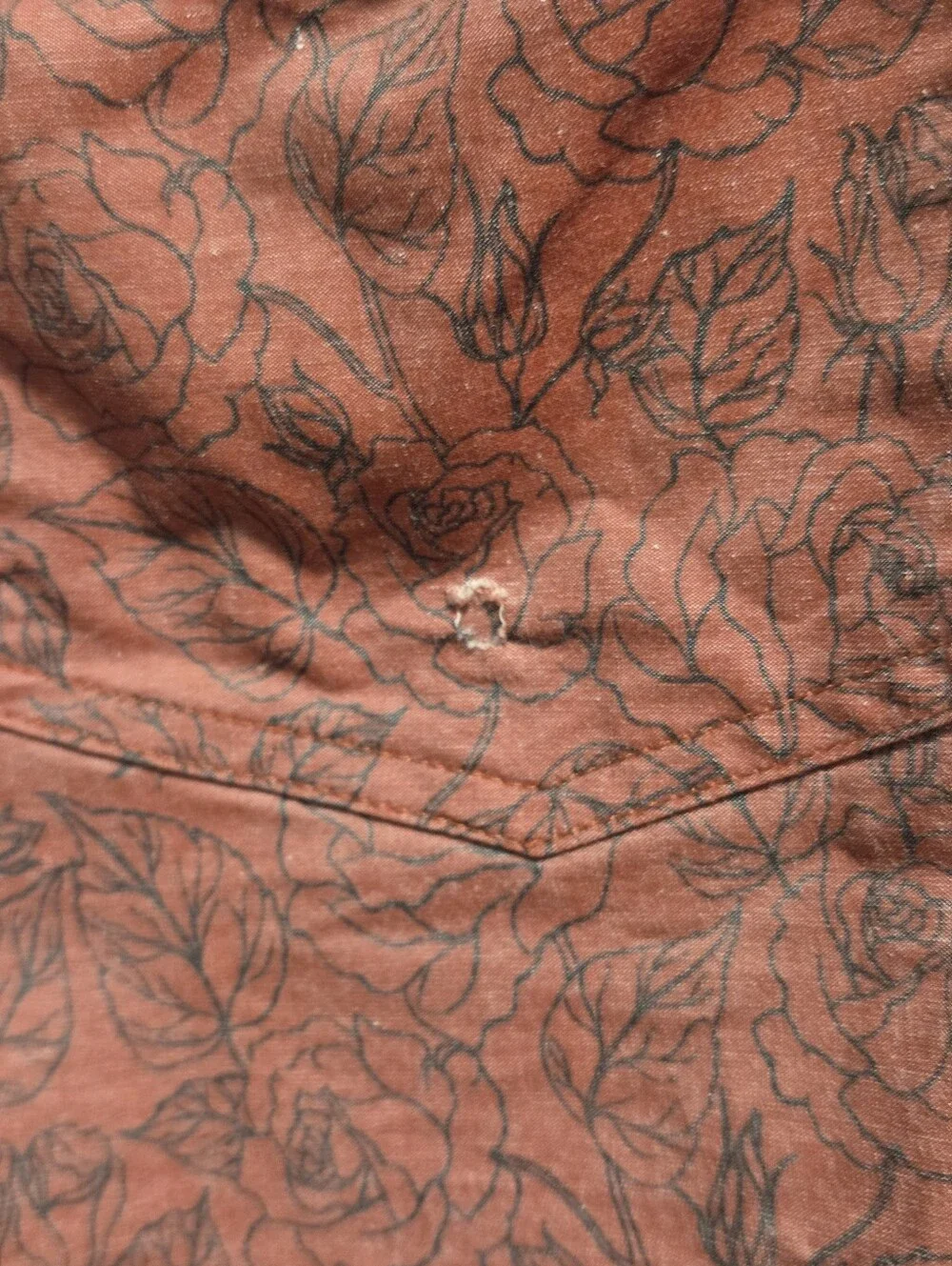 (5/$25) Ezekiel Red Floral Rose Swim Trunks Boardshorts - Size 34
